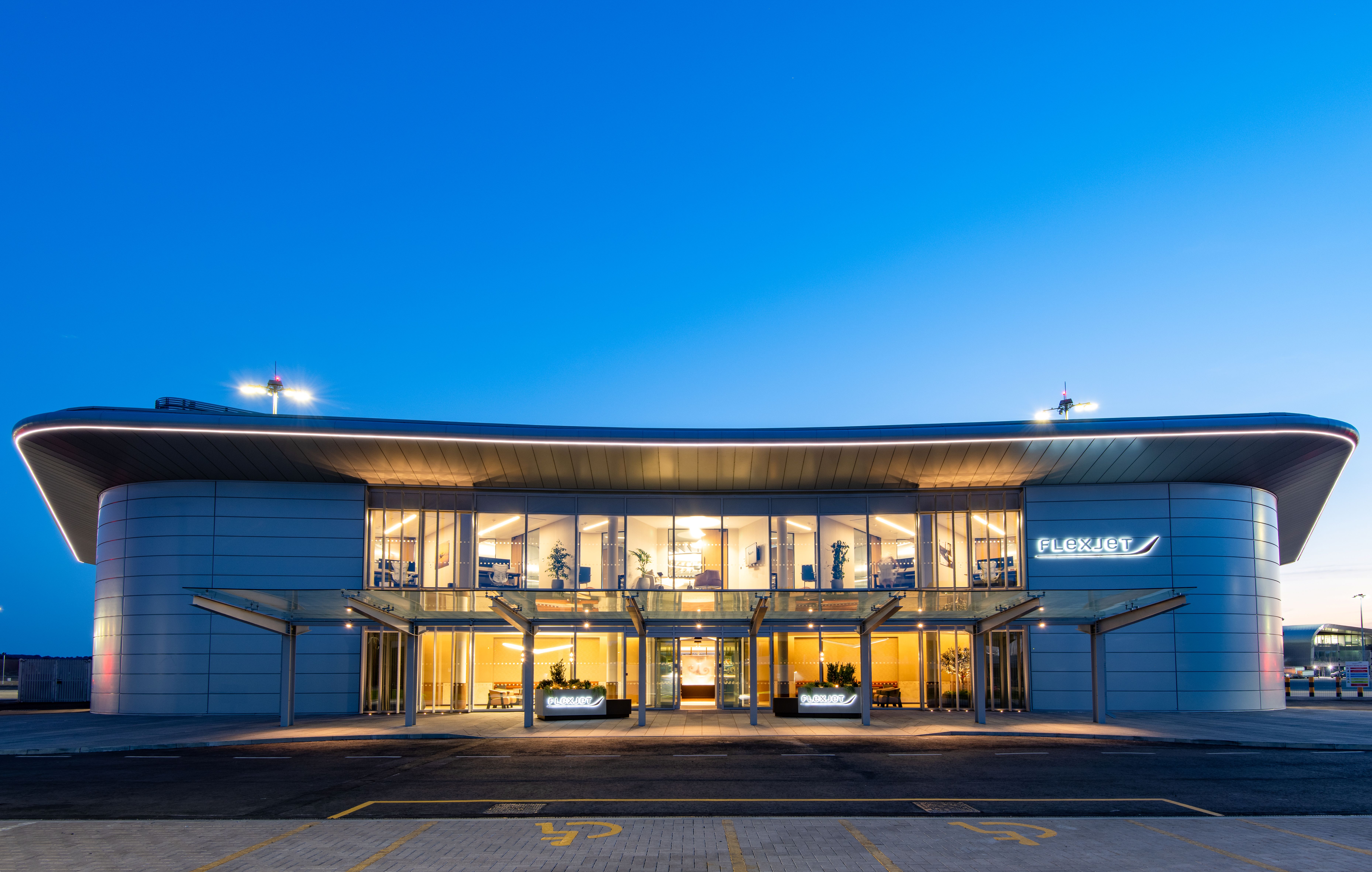 FLEXJET UNVEILS ITS FIRST DEDICATED LUXURY TERMINAL IN EUROPE AT FARNBOROUGH AIRPORT