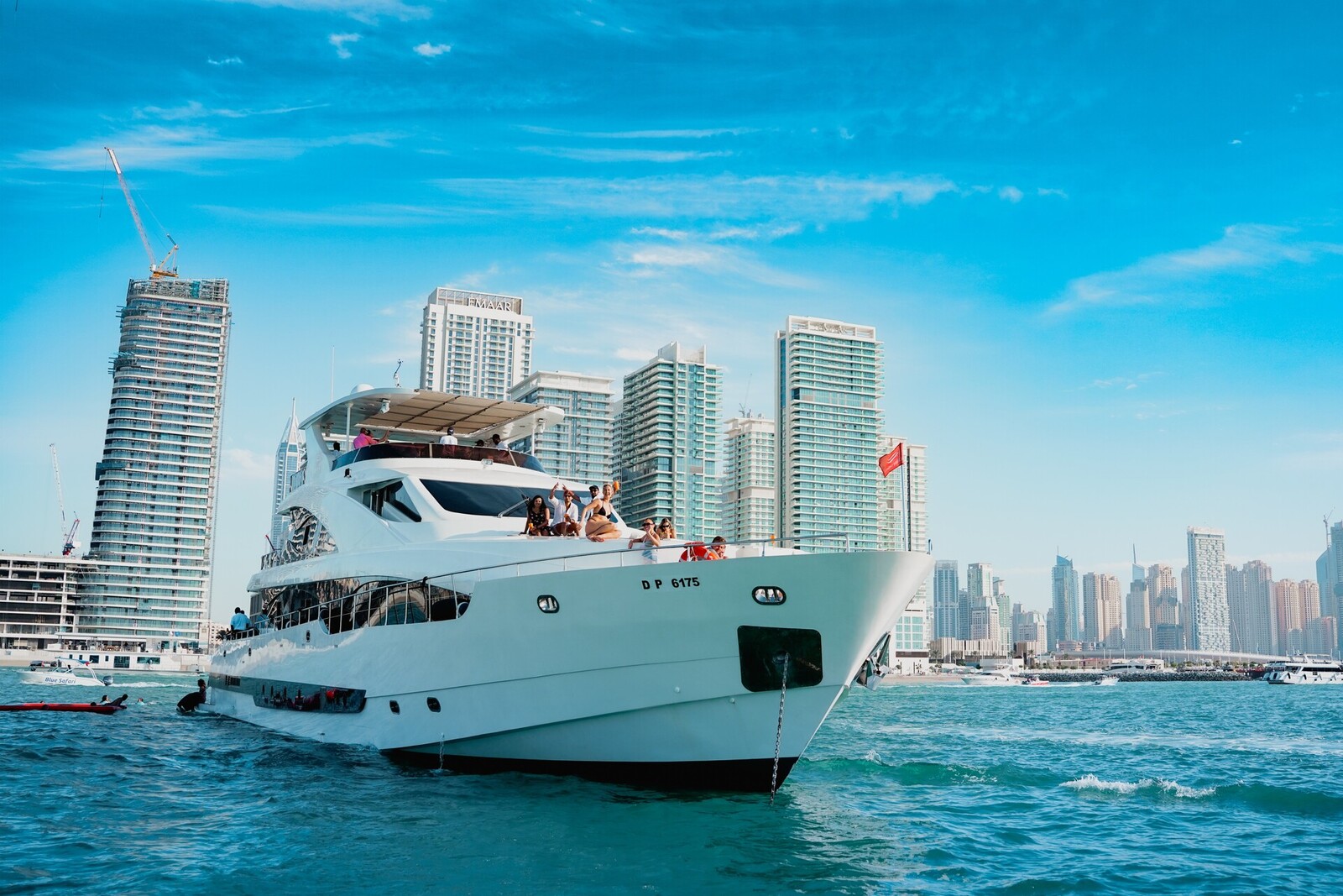 Empire Yachts - Shared Yacht Tours In Dubai 