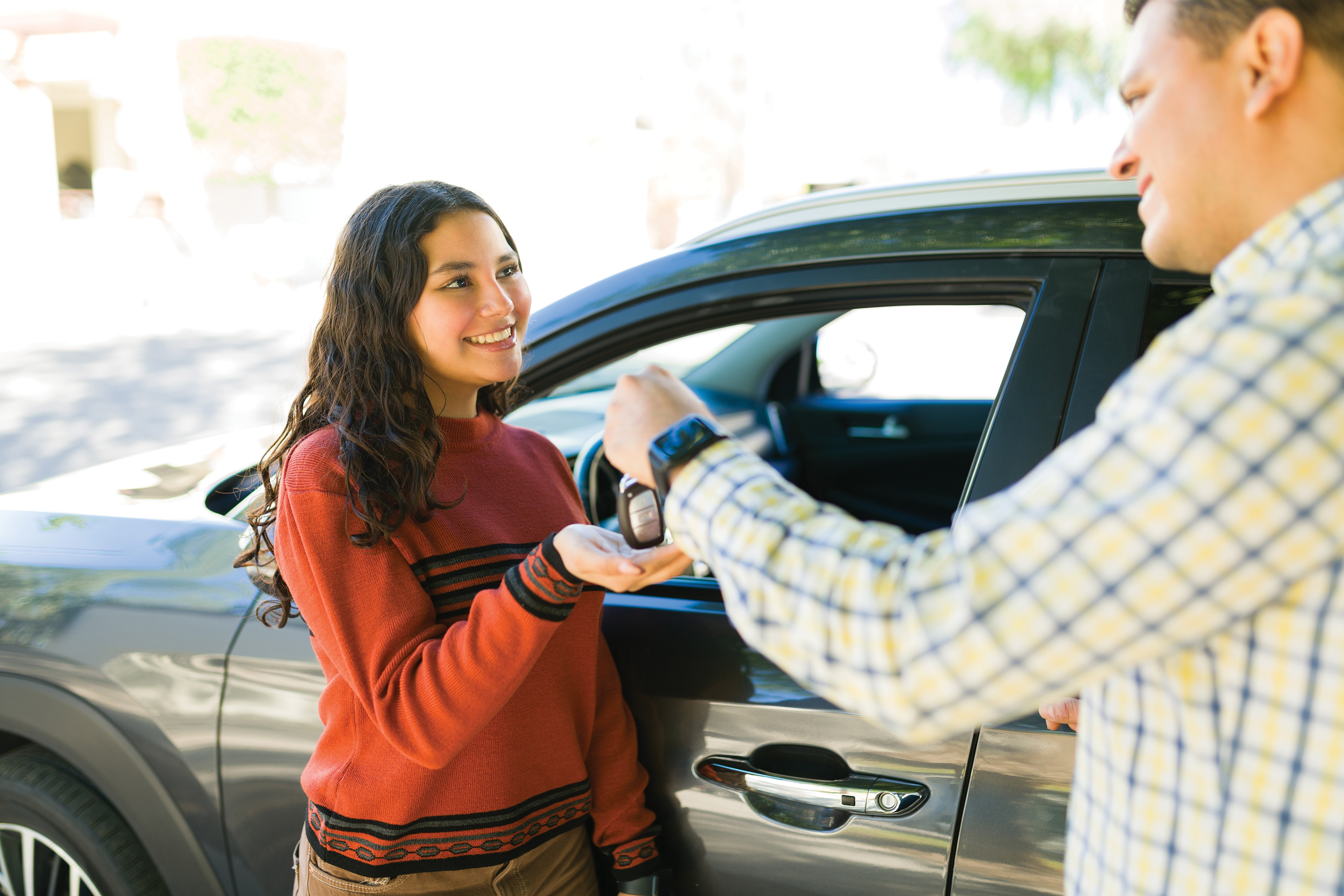 Avoiding a Costly Lockout: 4 Reasons to Duplicate Your Car Key