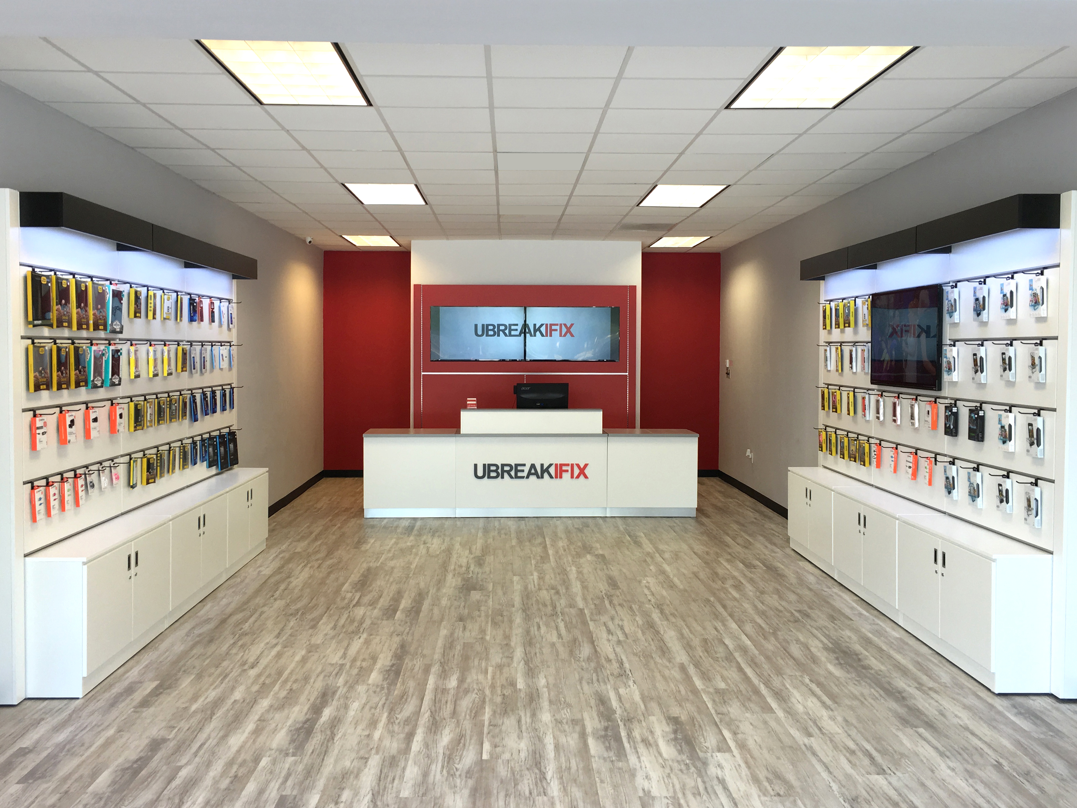 uBreakiFix Oak Creek