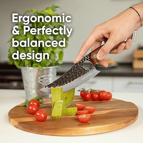 Features of the Matsato Knife