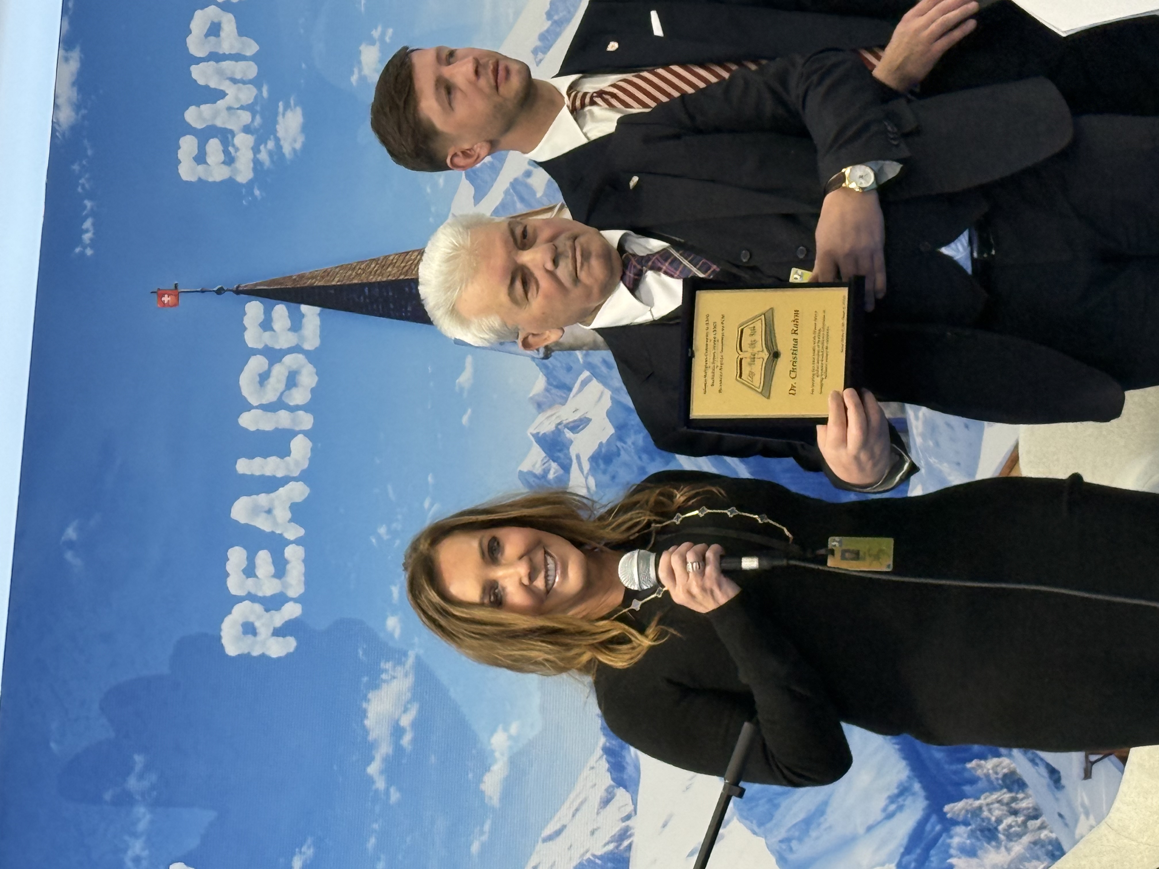 Award Given to Dr. Christina Rahm