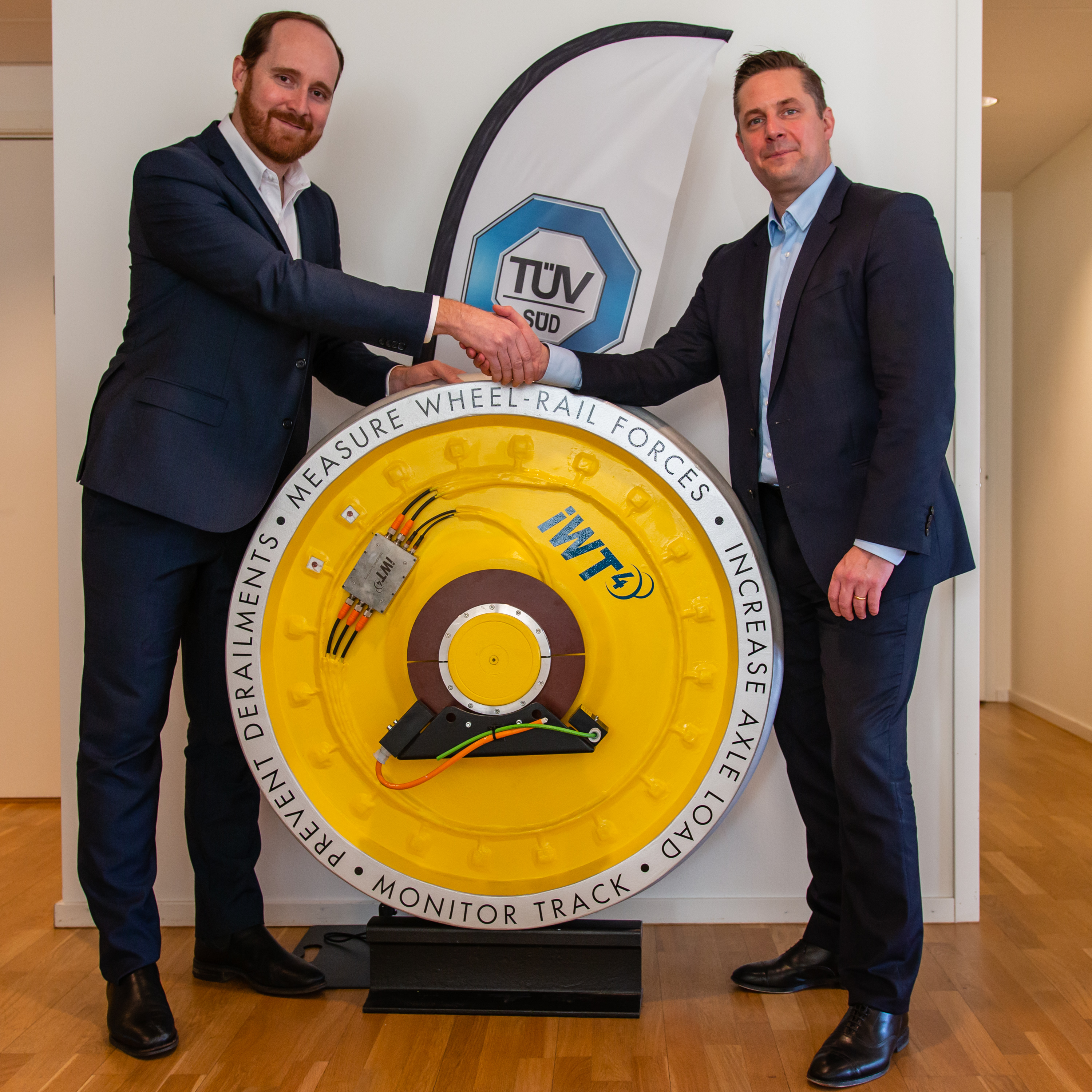 TÜV SÜD has acquired the IWT4 Instrumented Wheelset technology: Greg Riggall (left), General Manager Rail, TÜV SÜD Sweden, and Mikael Åhlen, CEO Sweden, SNC Lavalin Rail & Transit AB.