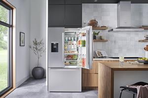 New Bosch 500 Series Standard-Depth Refrigerator