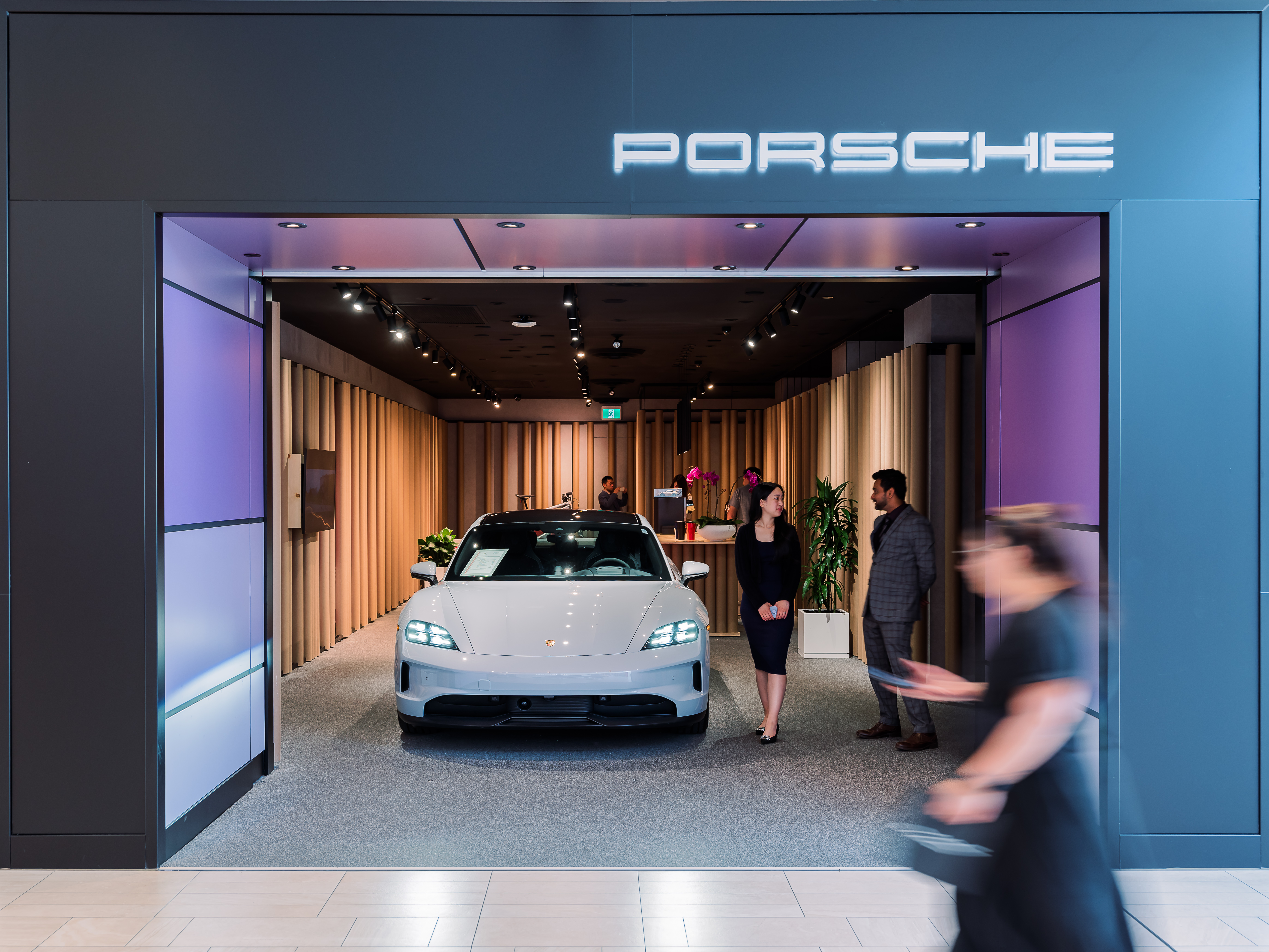 Ouverture de nouvelles boutiques Porsche NOW au Canada