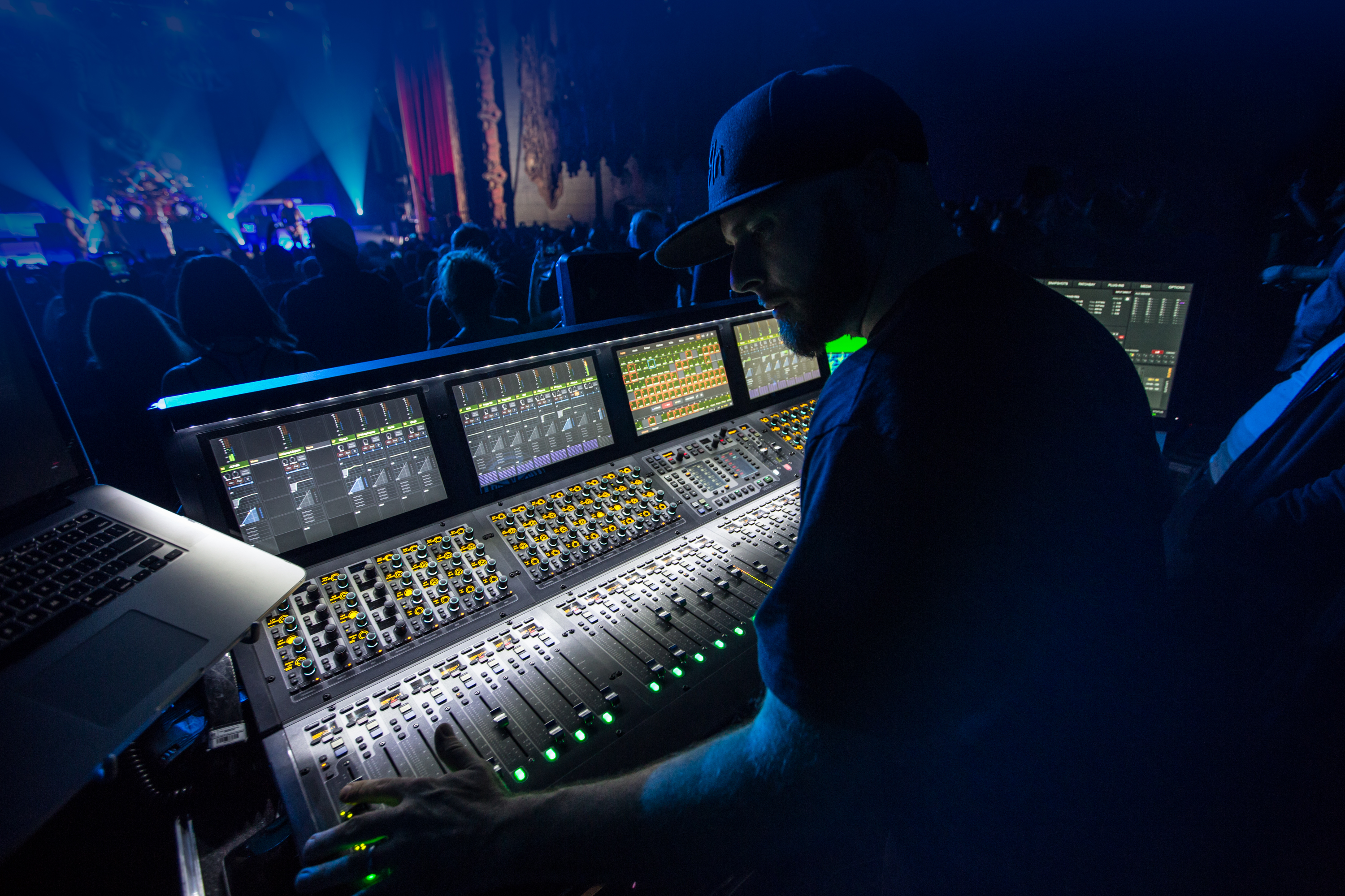 New unlimited patching possibilities in VENUE 7.2 enable audio engineers to elevate their vision for live production