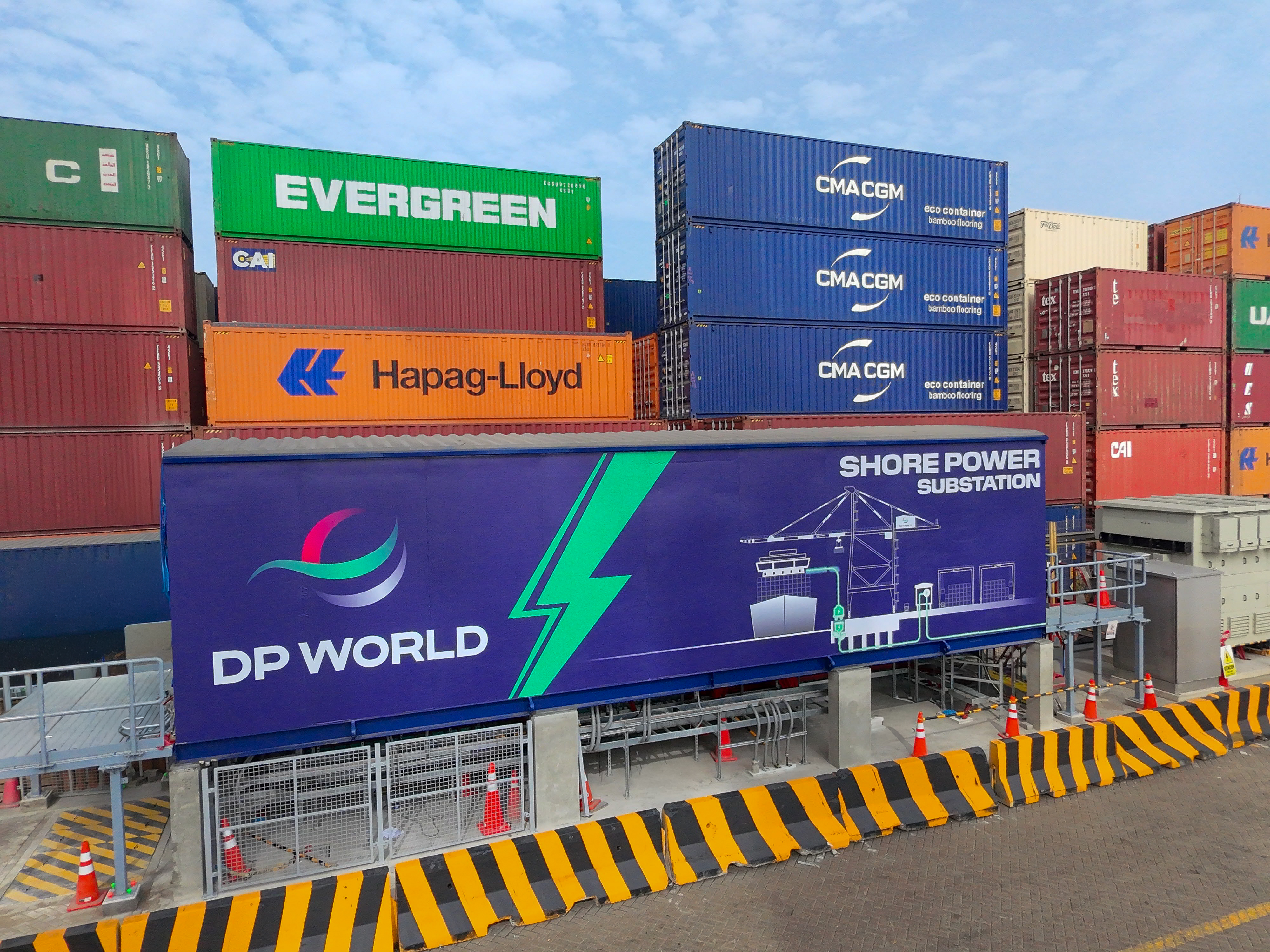 DP World’s new shore power system at the Port of Callao enables vessels to connect to 100% renewable electricity while at berth.