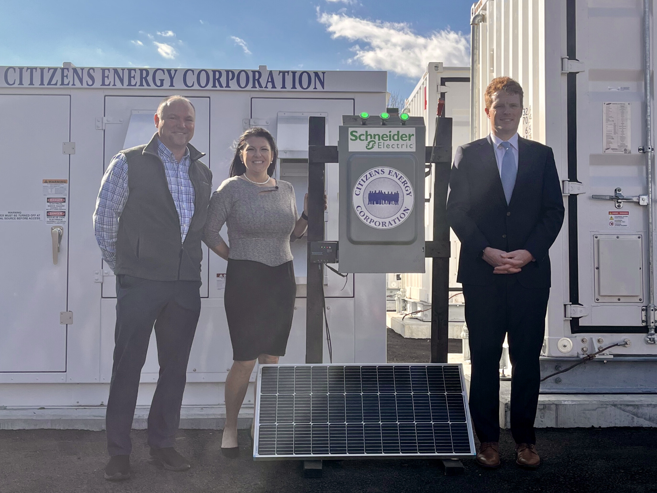 LS Energy Solutions representations join Citizens Energy Corporation President Joe Kennedy III at the ribbon cutting of a new battery energy storage system for the town of Wellesley, Massachusetts