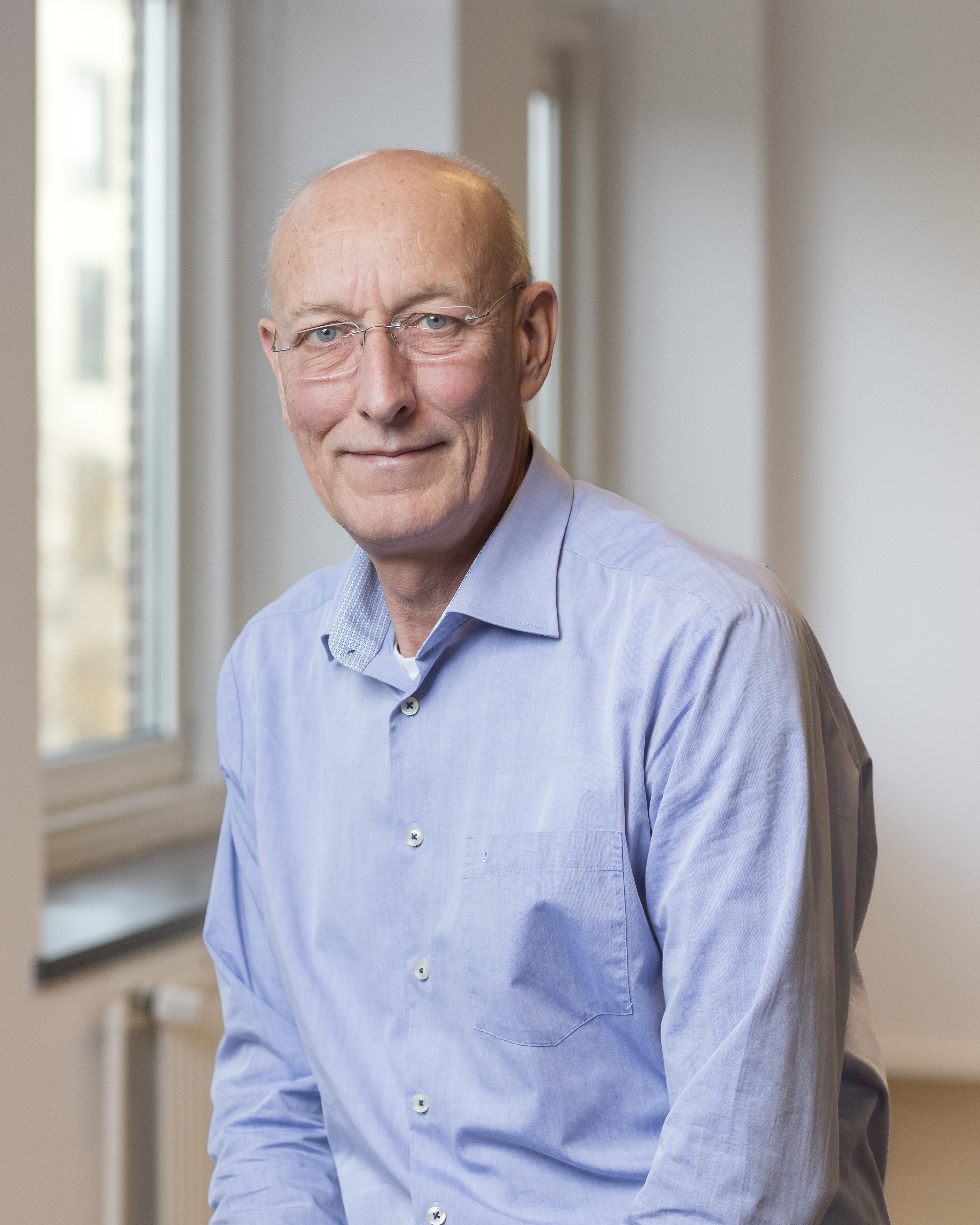 Michael Hülsiggensen Head of DACH Market SurePay