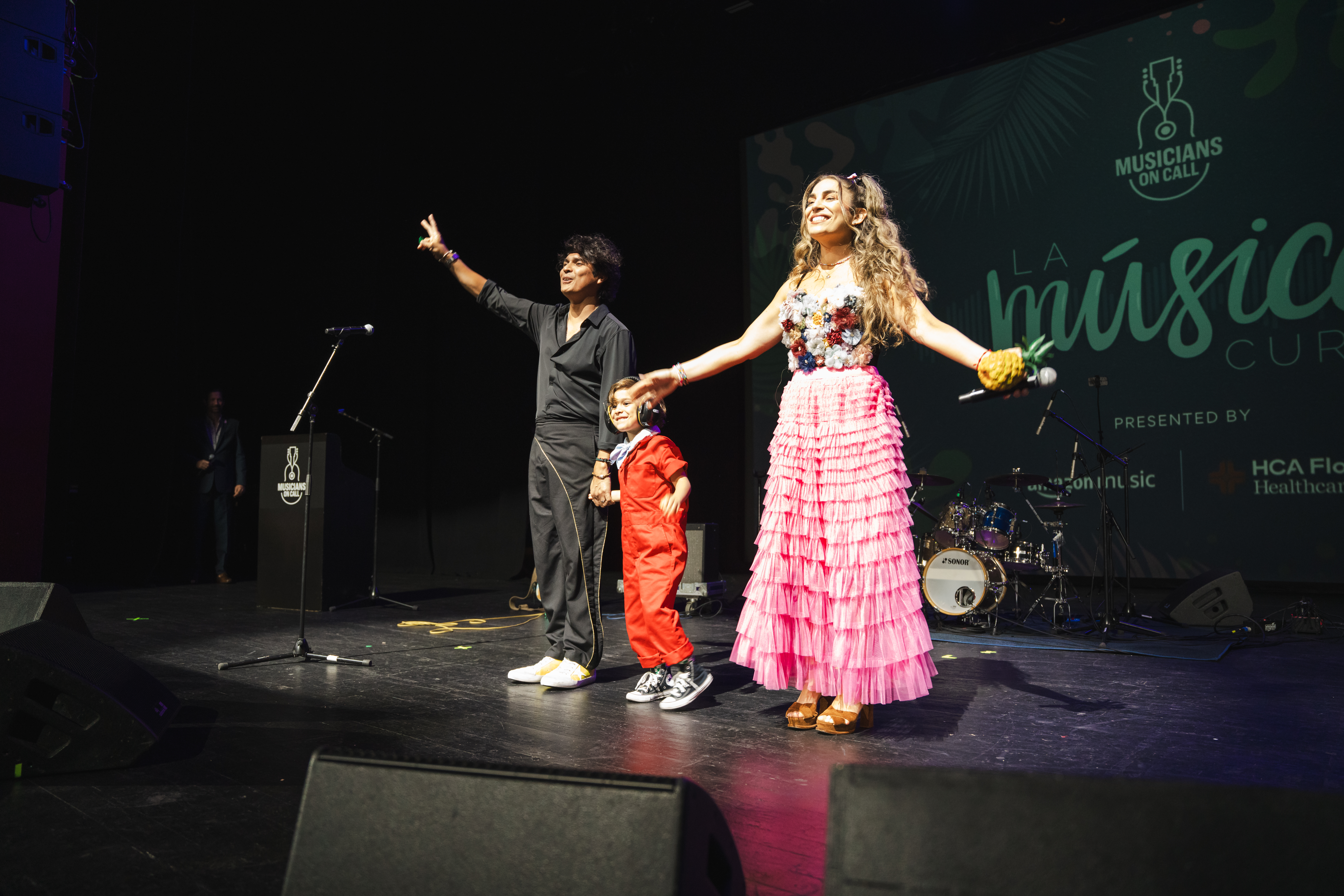 Musicians On Call La Música Cura - PJ Kids Performance (Photo Credit Ashlyn McKibben).jpg