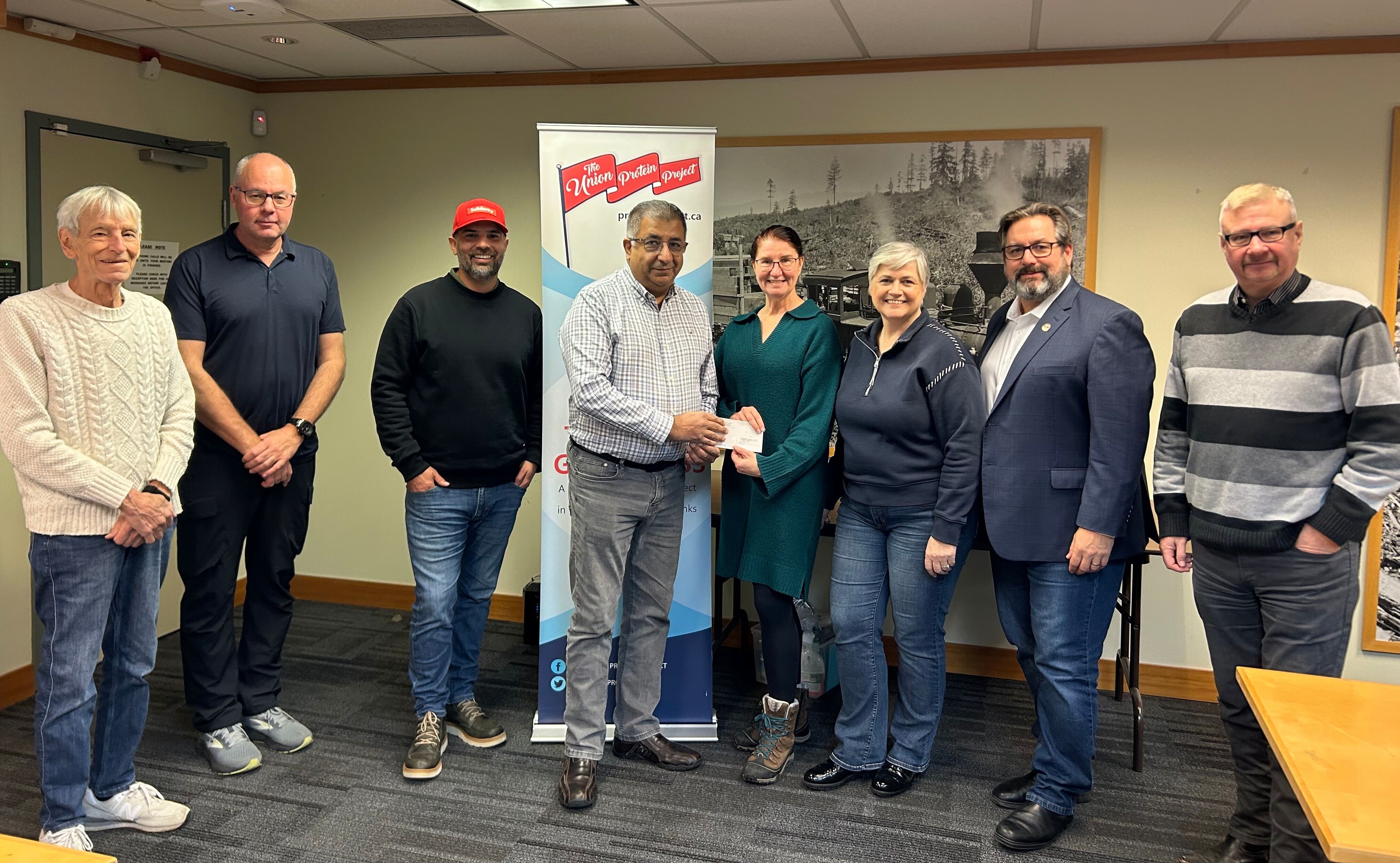 The Steelworkers Humanity Fund distributes $300,000 to 131 food banks across Canada