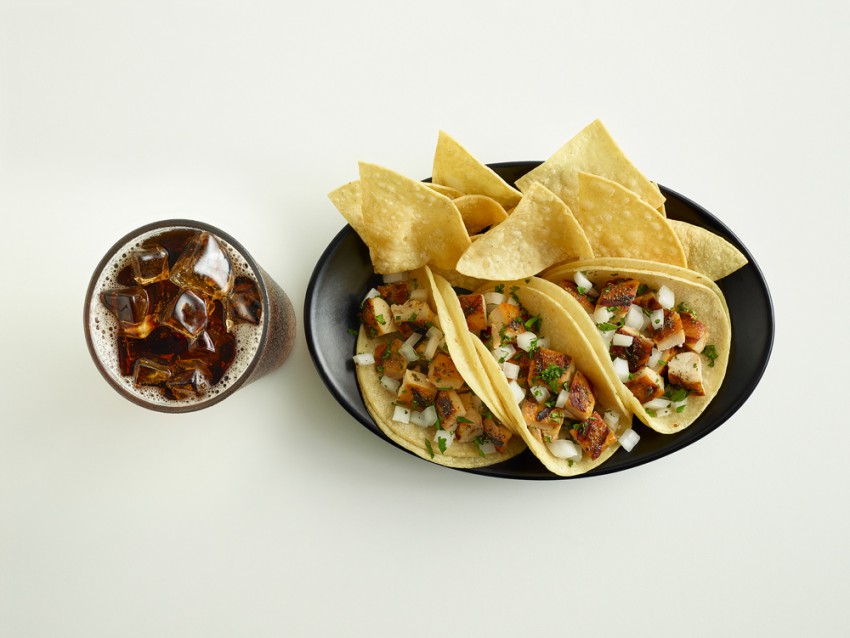 El-Pollo-Loco-Tacos-al-Carbon