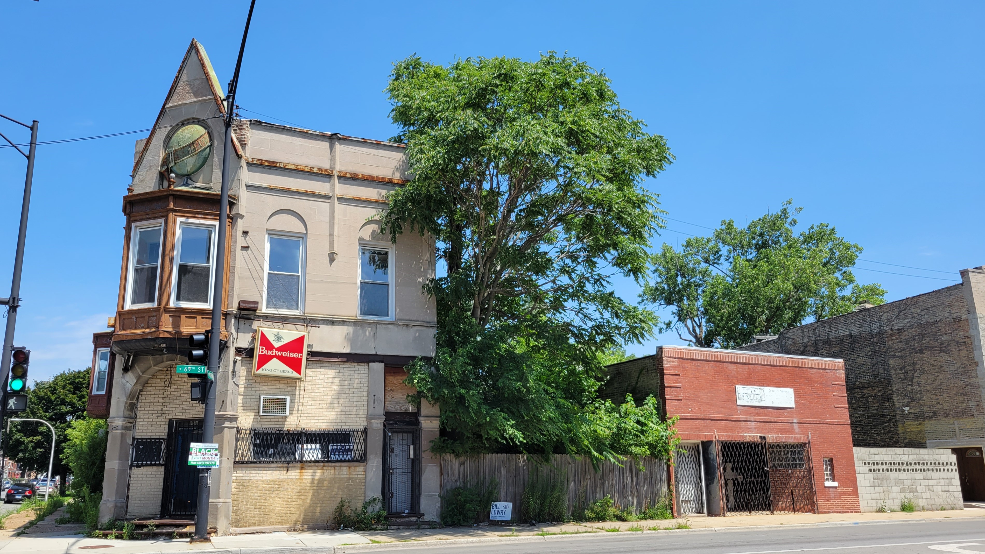 Englewood Schlitz Tied House