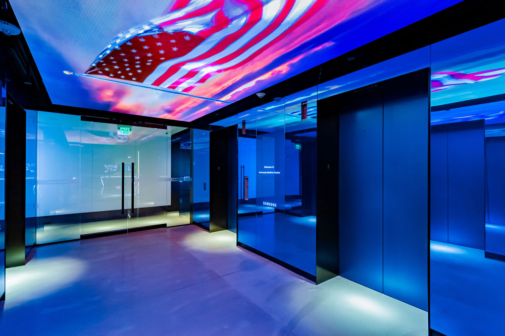 Samsung Solutions Center, Washington, D.C. by IBI Group. Photo by American Glassworx.