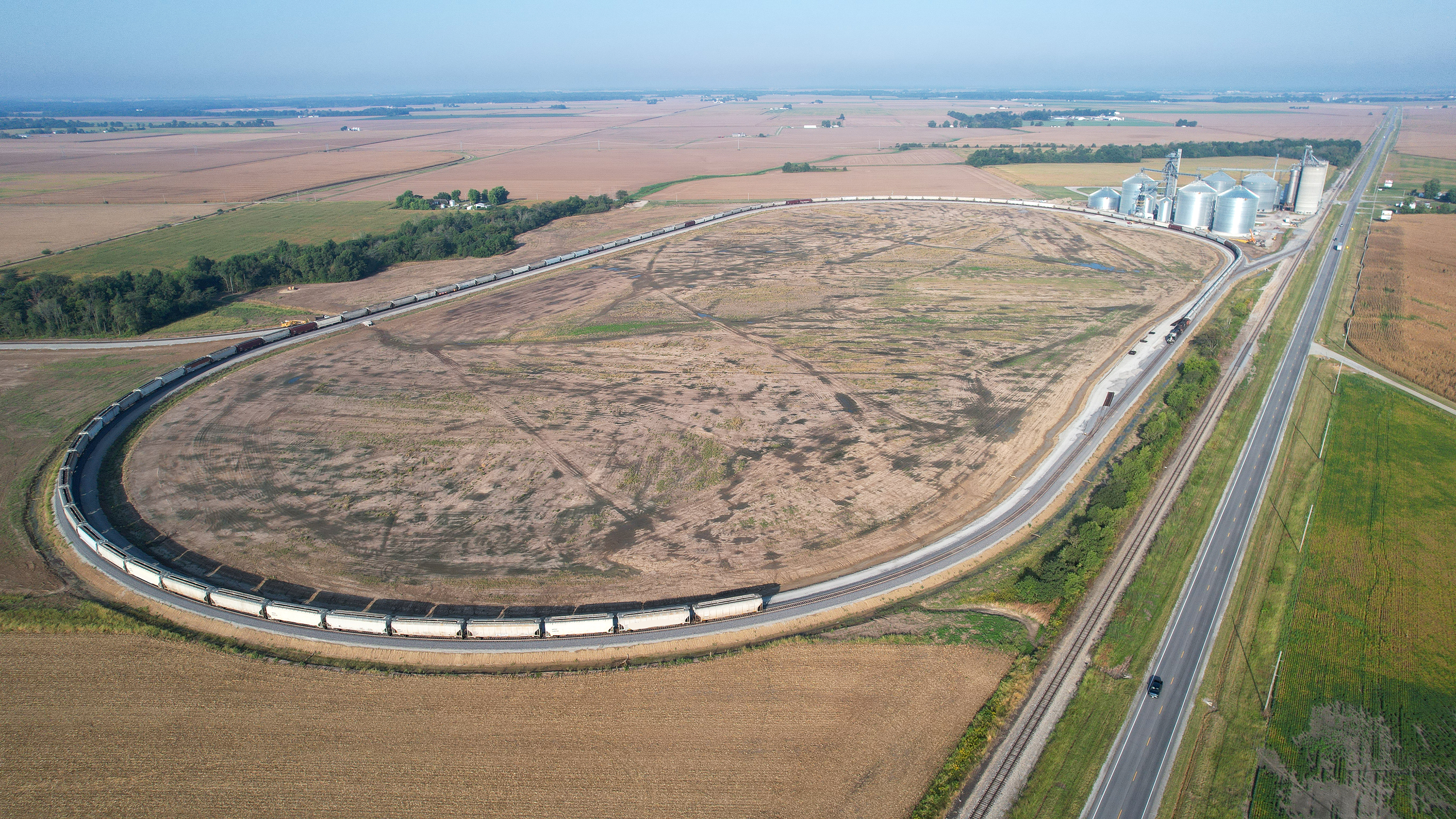 CN Ships First Grain Unit Train from Expanded Total Grain Marketing Facility in Illinois