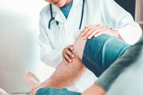 It's PAD Awareness Month. Society for Vascular Surgery: Spotlight on Periphral Artery Disease And Assessing Leg Pain. Know When to Contact Your Doctor About Leg Pain.
