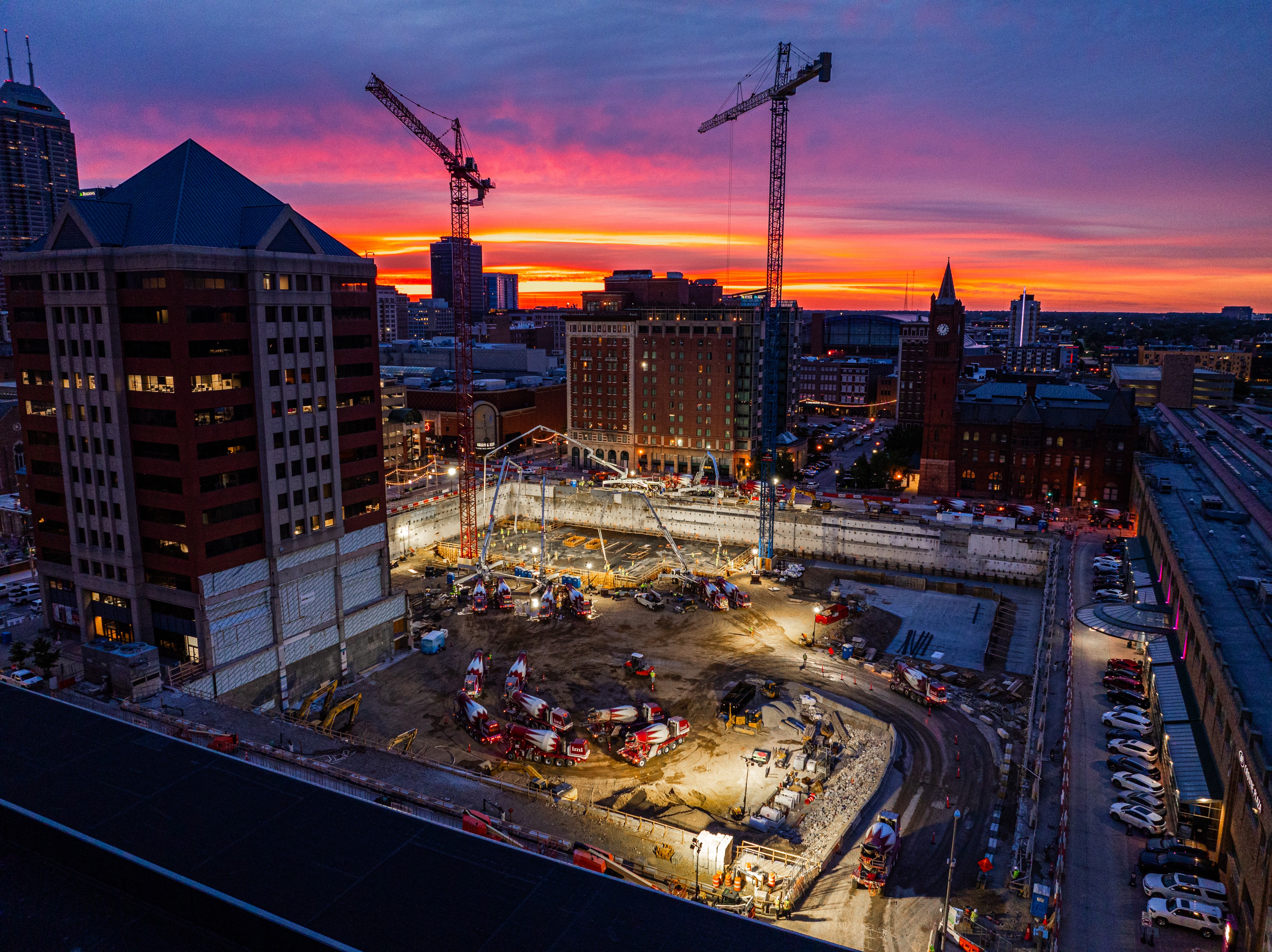 1,700 tons of slag cement from Heidelberg Materials North America’s Speed plant was recently used in the concrete for the foundation of a high rise building in Indianapolis, Indiana.