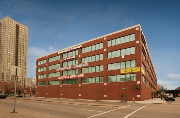 465 N. Des Plaines, Chicago, IL