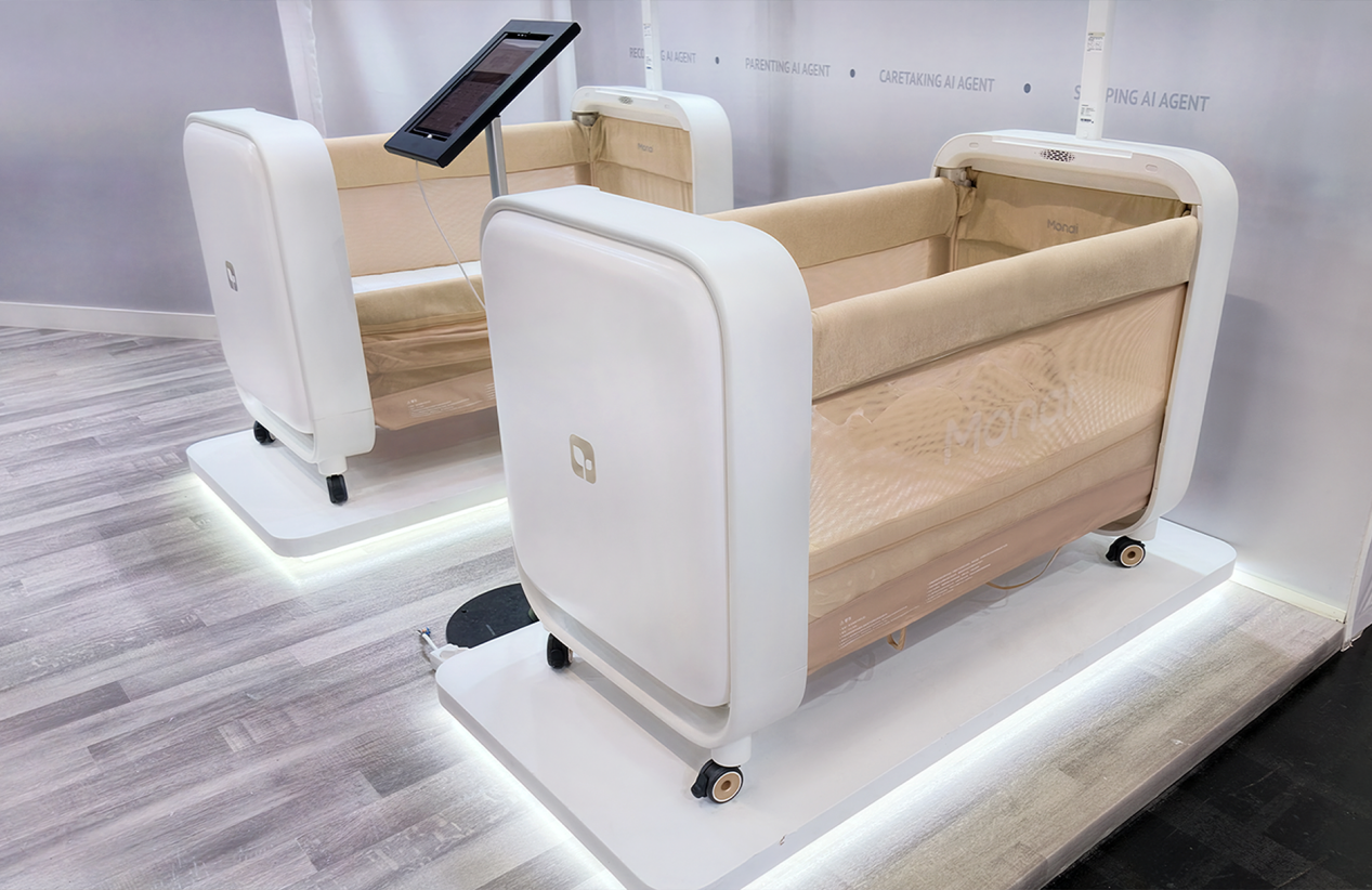 Monai Sleepod baby crib display at Kind + Jugend 2026.