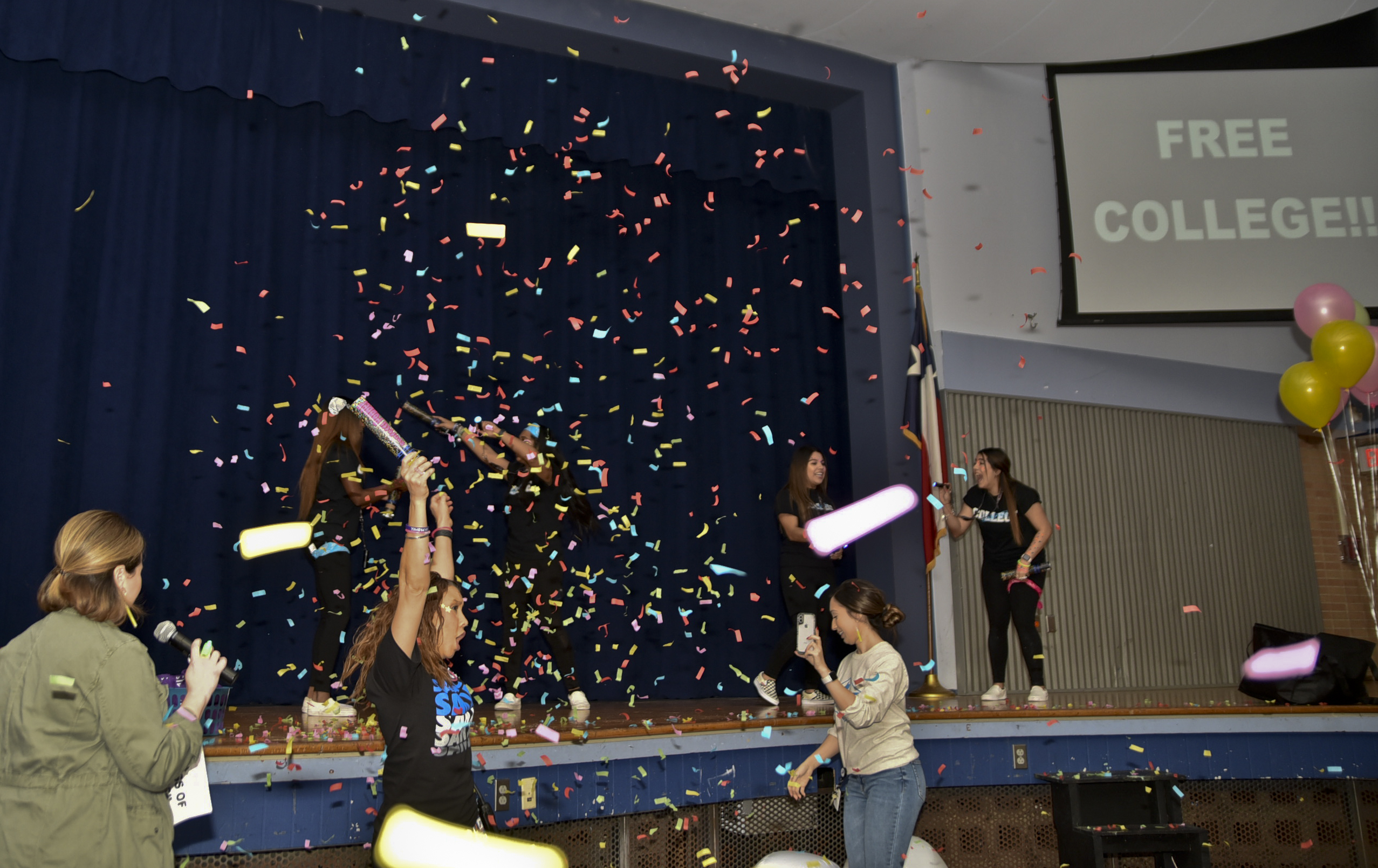 Seniors at Sam Rayburn High School celebrate the announcement of the San Jac Promise program, providing last-dollars scholarship for a tuition-free higher education credential. Photo credit: Andrea Vasquez, San Jacinto College