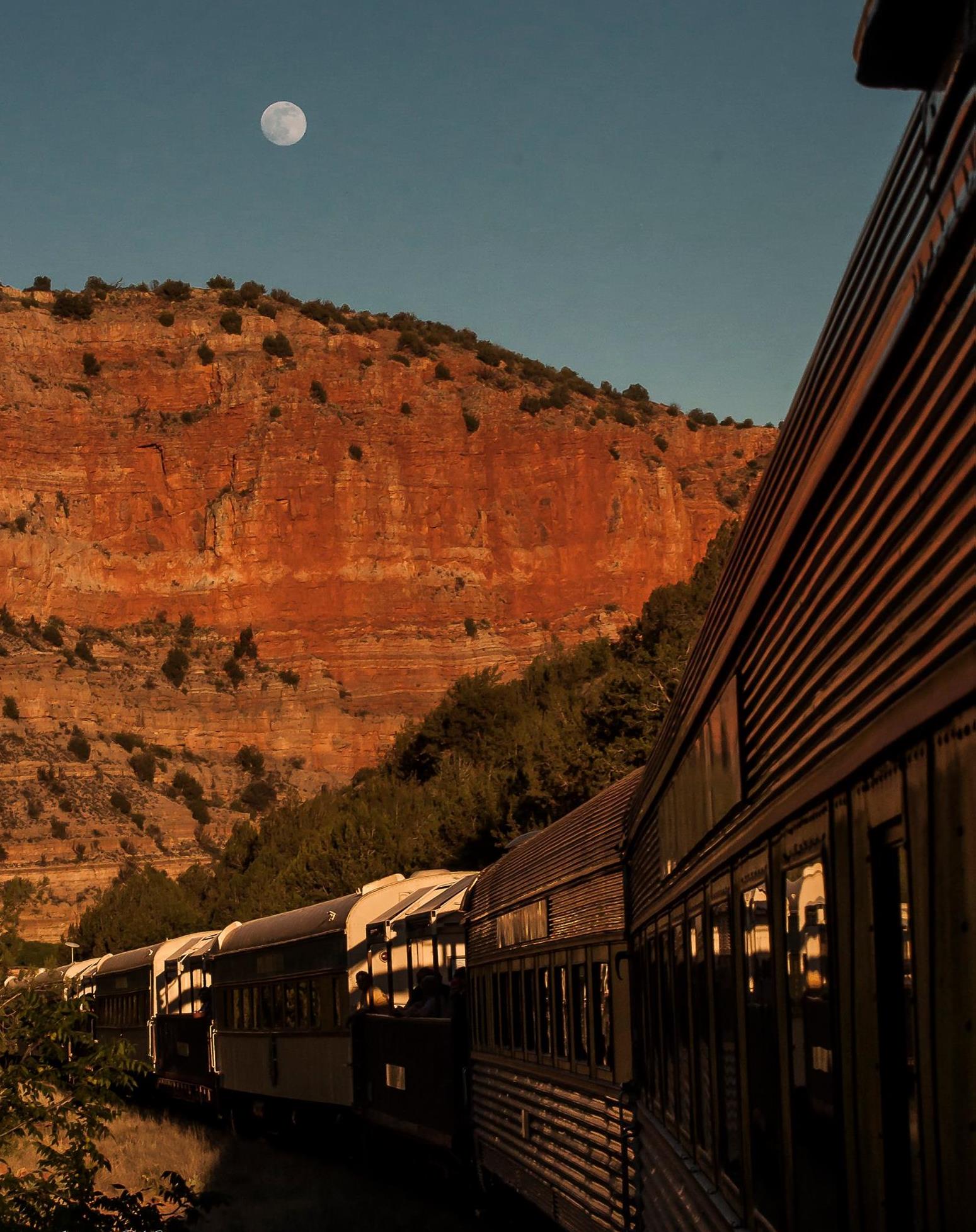 verde canyon rr alan hutcheson passenger- starlight photo-june 2016