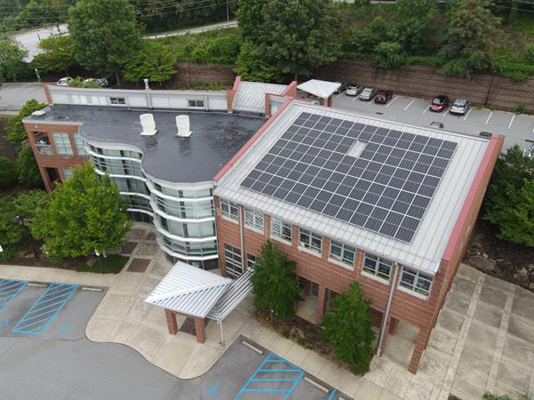 Renu Energy Solutions solar array at UNC Asheville 