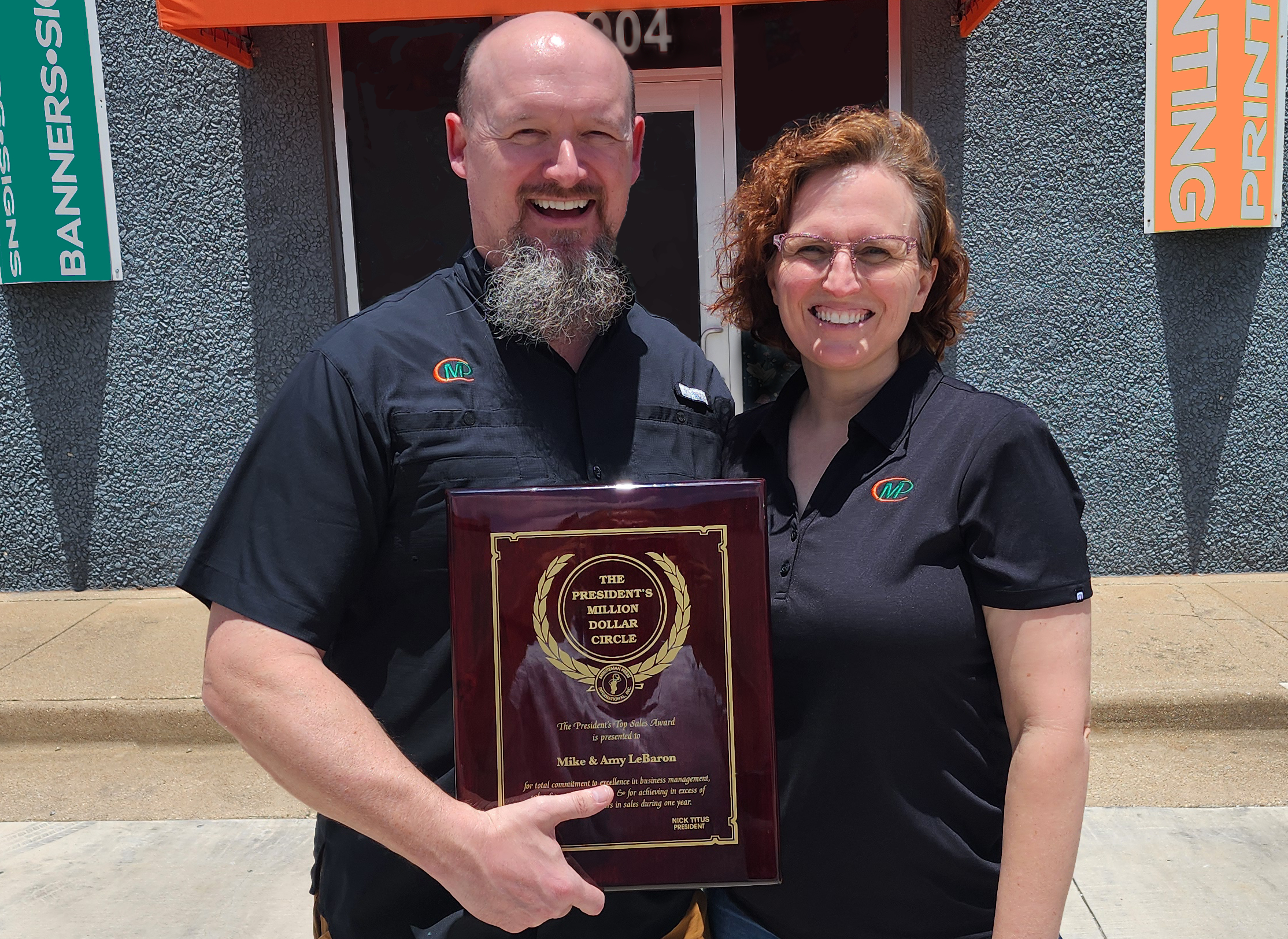 Mike and Amy LeBaron - Minuteman Press Fort Worth TX