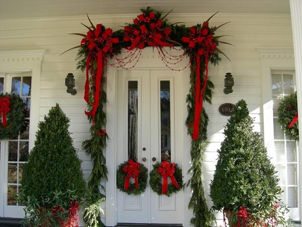 The homes of historic Decatur are dressed up for the holidays and ready for viewing by car. 