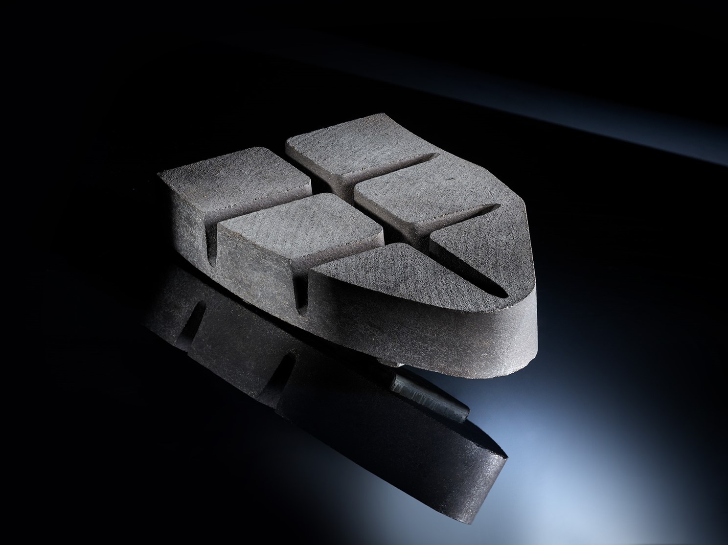 Tenneco Introduces Jurid 870, the Next Generation High-Duty Disc Brake Pad for Regional Trains