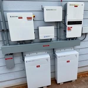 A HoluPower xP system consisting of 9.6kW of AC power with 16.4kWh of energy storage