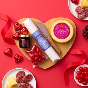 Hickory Farms Love at First Bite Gift Set