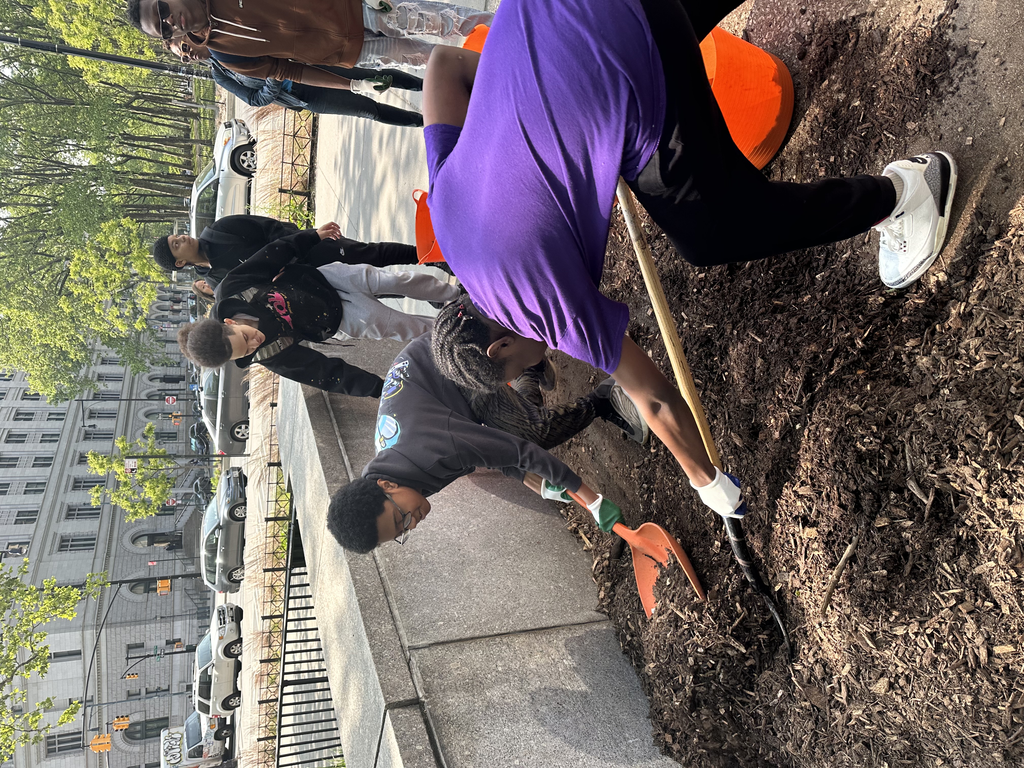 Service learning at Cadman Plaza