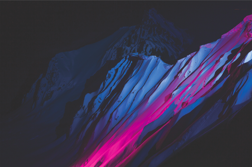 VistaJet World_UV Night Skiing