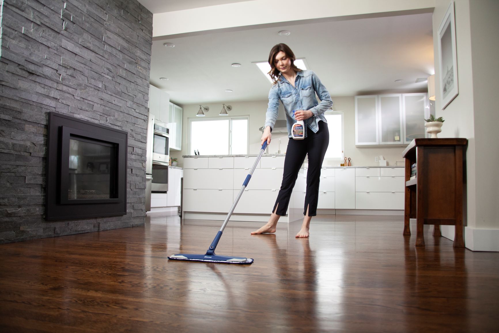 The New Scent of Clean - Bona Hard-Surface Floor Cleaner with Lemon Mint 