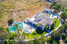 Valley Wellness announced today it will be opening a luxury treatment facility catering to affluent professionals seeking discreet high-level personalized treatment and resort-style accommodations.