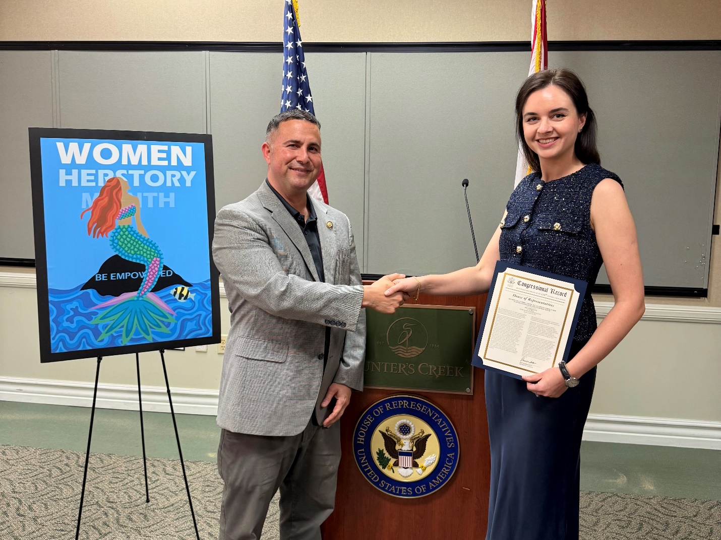 Dr. Lyudmila Sarder receives the U.S. Congressional Award