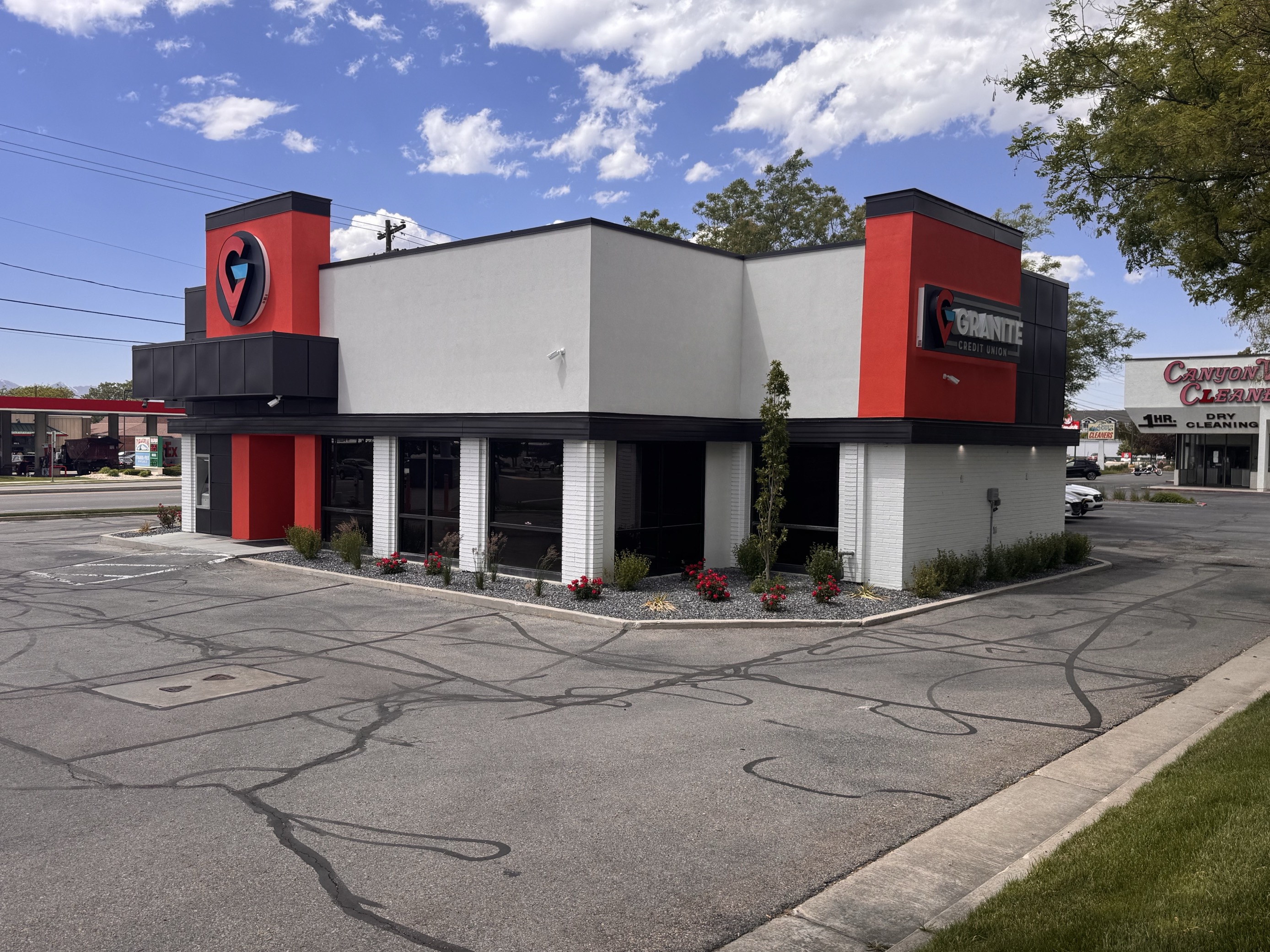 Granite Credit Union Sandy Branch Grand Opening June 7th, 2025 10:00 a.m. to 2:00 p.m: Sandy Branch location celebrating its grand opening on June 7th!