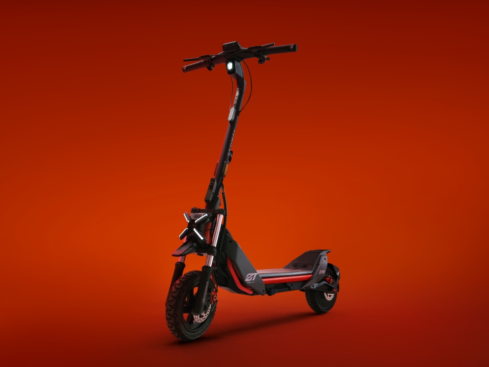 The Segway ZT3 Pro combines cutting-edge smart technology with outstanding all-terrain performance and signature Segway style.