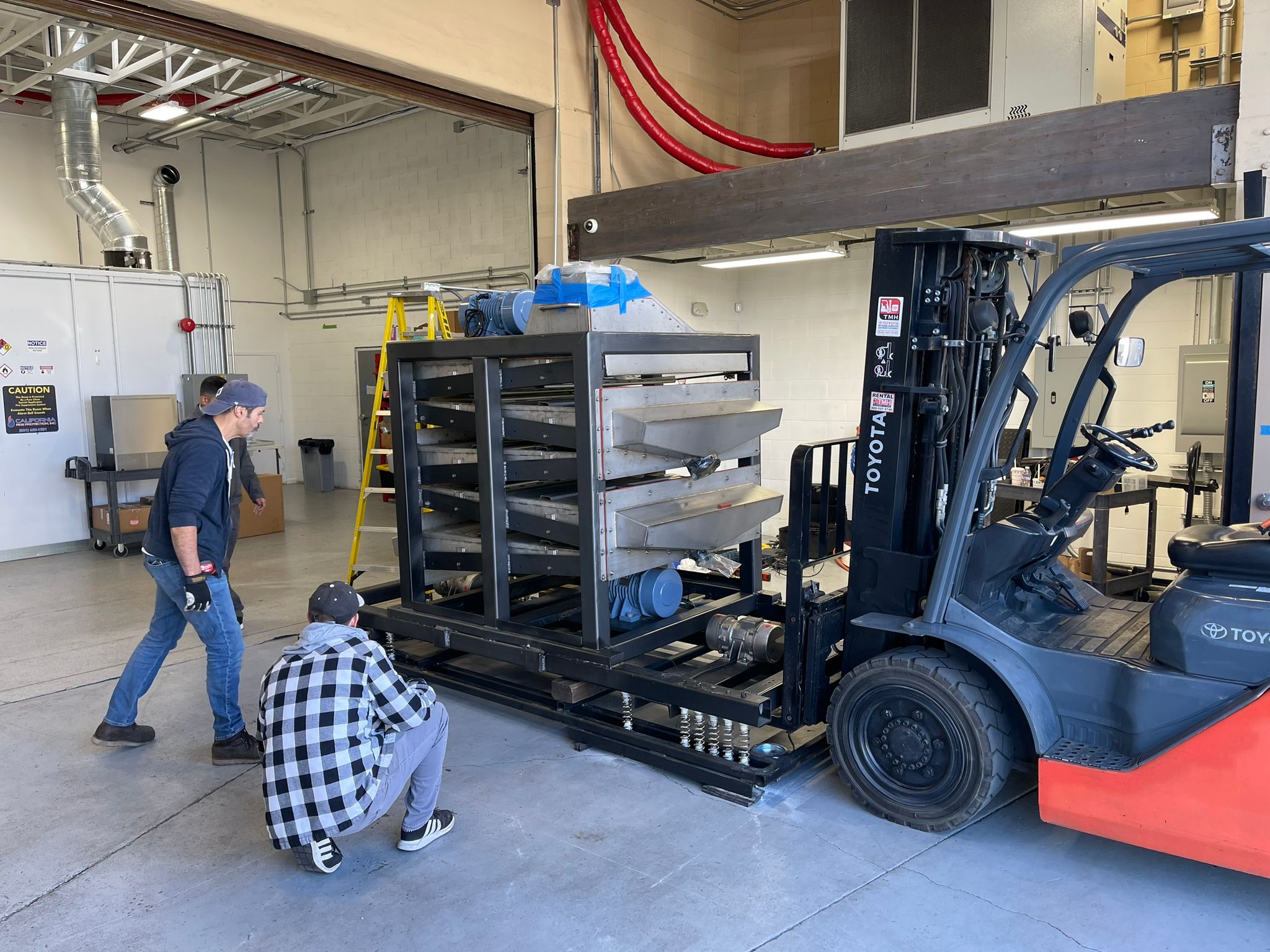 Installation du système de séparation de trichomes de CryoMass en Californie. 2