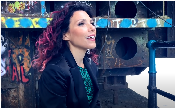 Daniela Fiorentino chante 