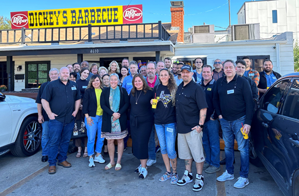 Dickey's Welcomes Franchise Owners to Dallas