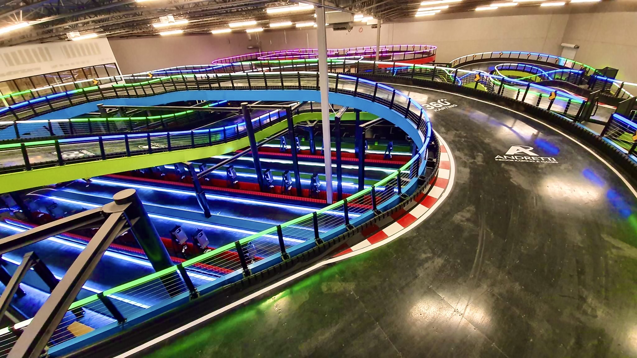 Orlando: Andretti Indoor Karting Attraction Ticket