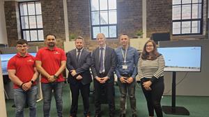 Ossian Smyth, minister of state at the Department of Public Expenditure and Reform of Ireland visited ZenaDrone’s offices in Dublin, Ireland