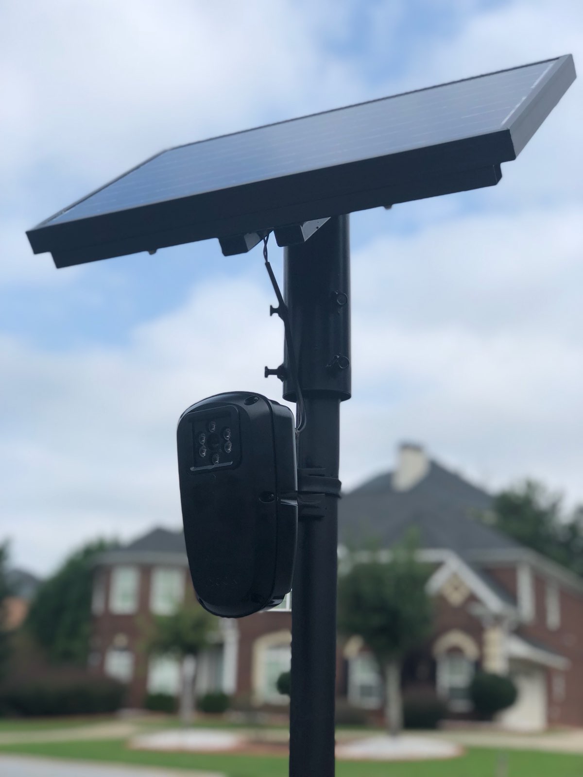 Flock Safety camera in neighborhood