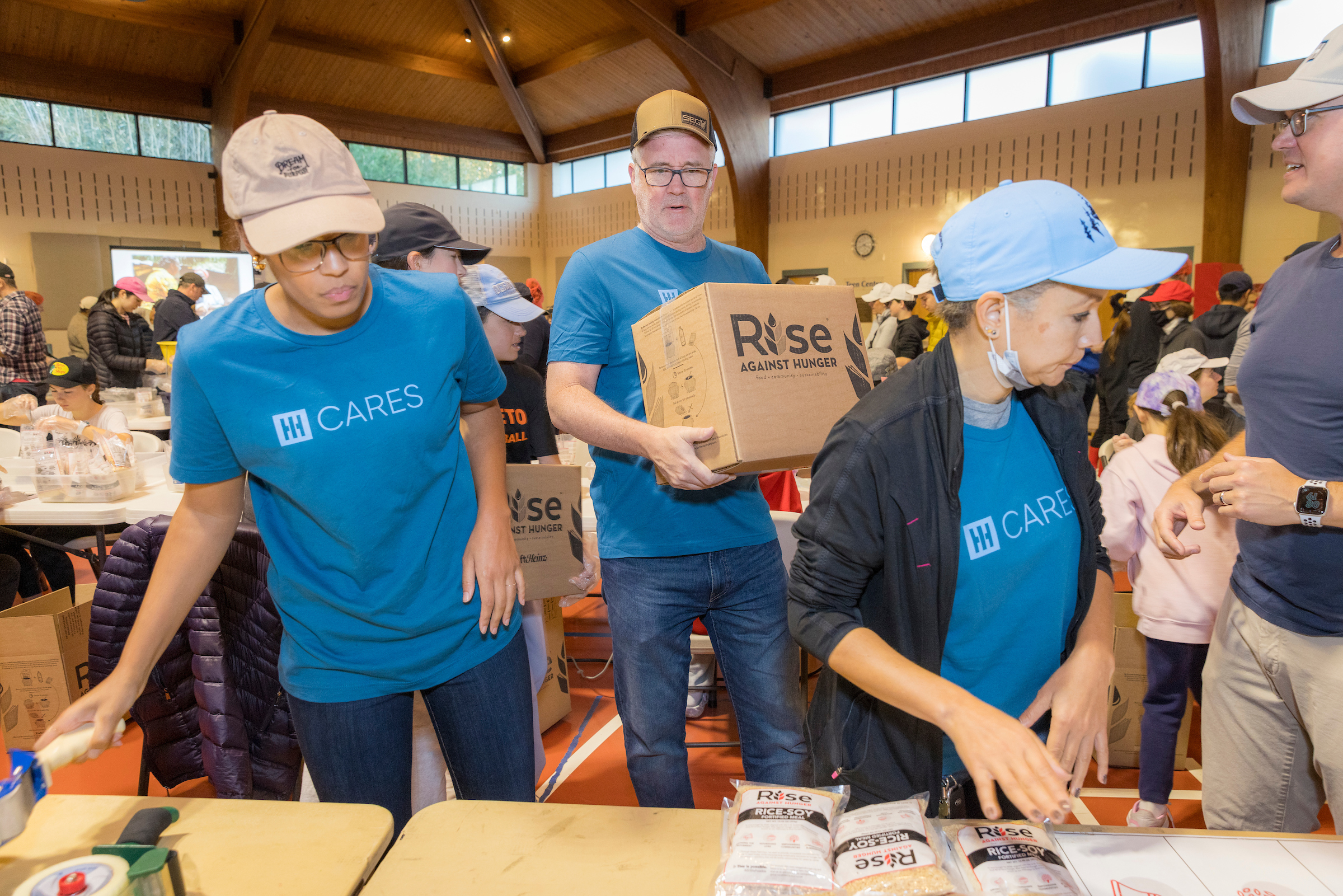 Mission Technologies President Andy Green was among 30 employees to volunteer at a Rise Against Hunger event in McLean, Virginia, during the division’s fourth annual Global Day of Caring. Rise Against Hunger is growing a global movement to end hunger by empowering communities, nourishing lives and responding to emergencies. It distributed more than 67 million meals worldwide in 2022.