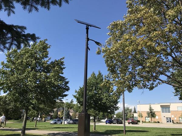Clear Blue's Smart Off-Grid lights installed at Duncairn Downs Park in the City of Mississauga - 2