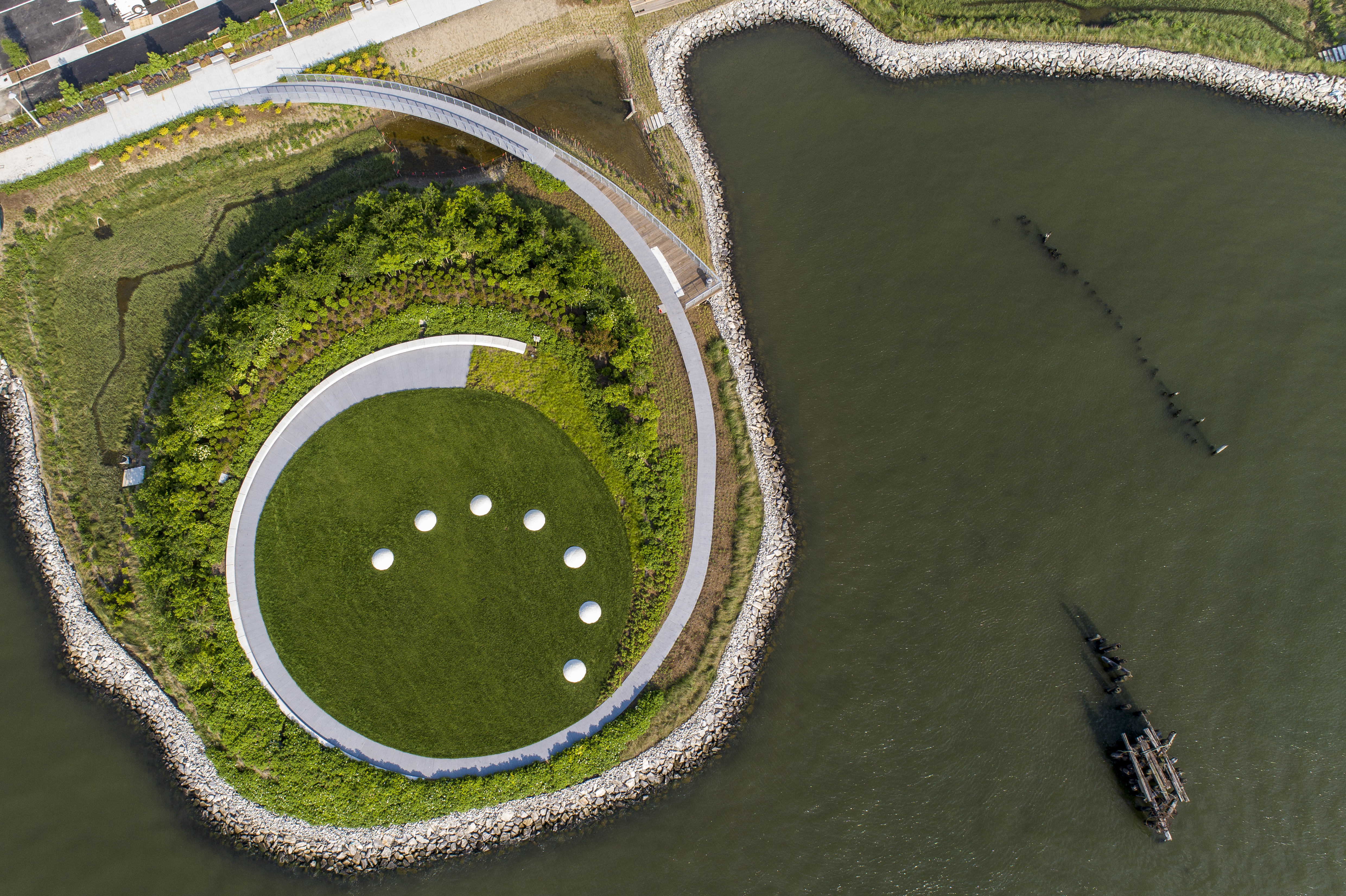 Hunter's Point South, a WEDG Verified site in New York City