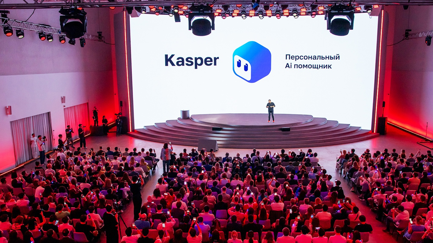 Mikheil Lomtadze unveils Kasper
