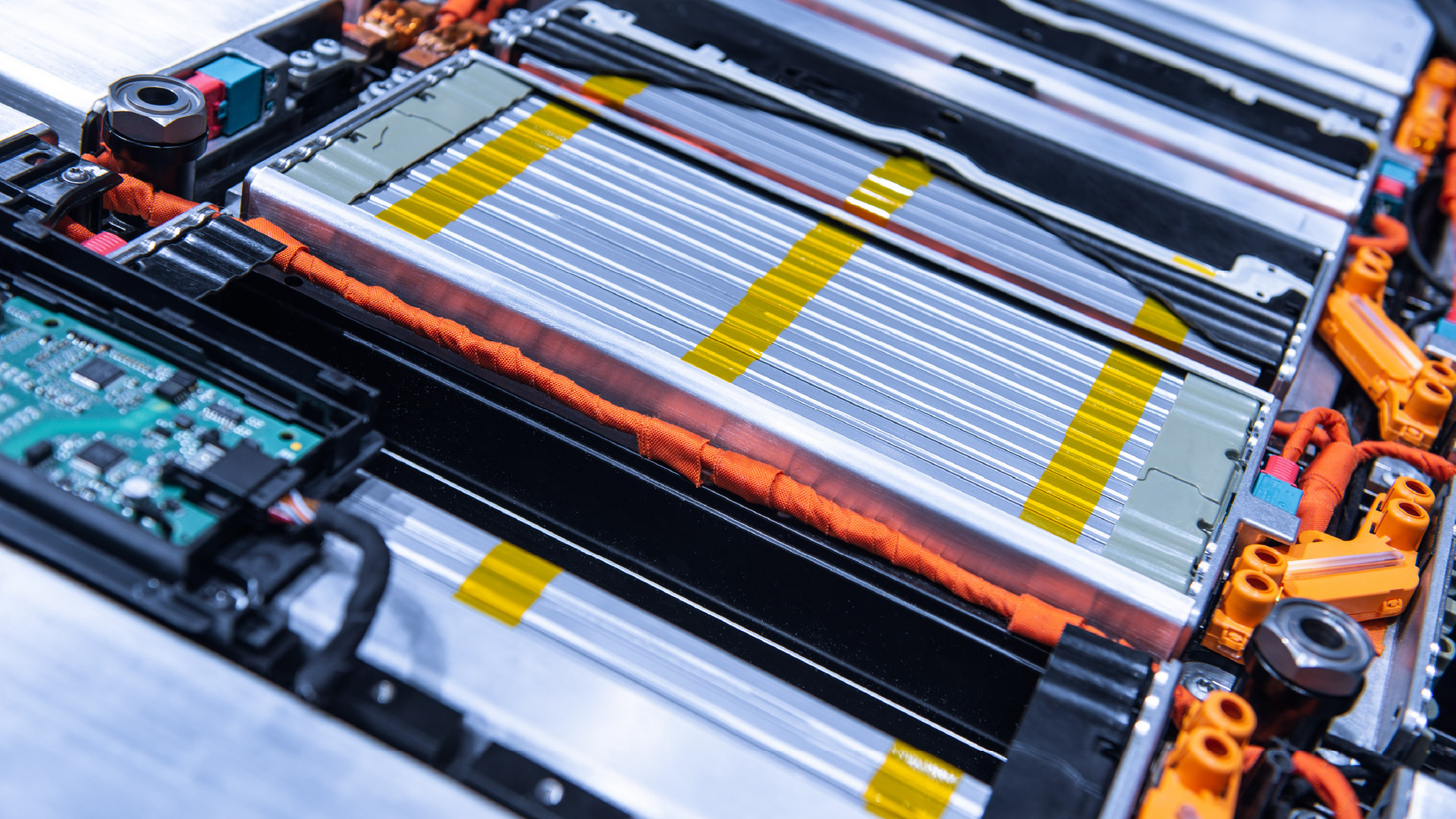 New Geotab data shows EV battery health remains strong as fast charging use increases