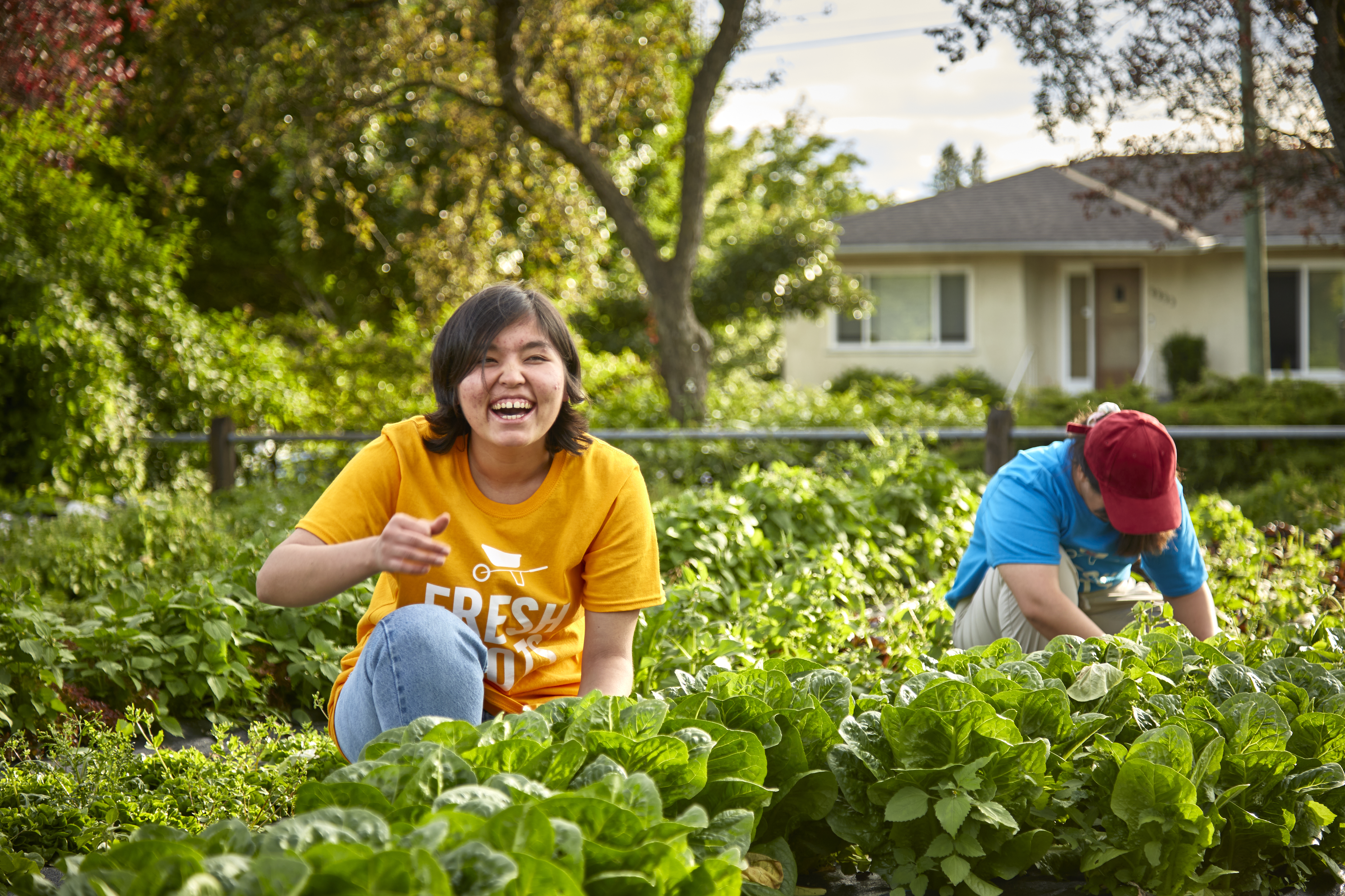 FreshRootsUrbanFarms_Youth_667_PhotoSethStevenson